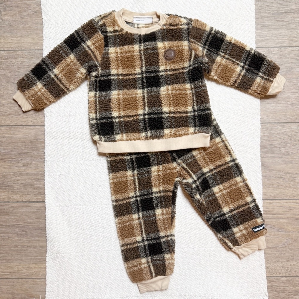 TIMBERLAND toddler brown and tan plaid Sherpa two-piece set 18 MONTHS
